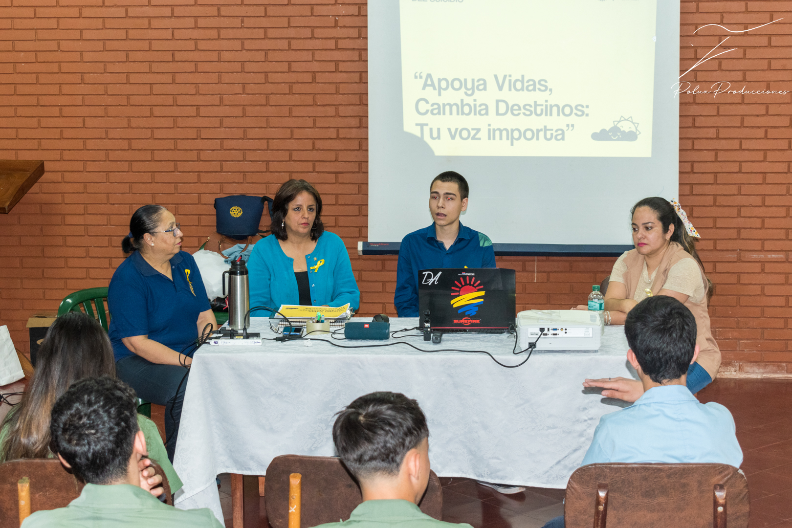 Charla sobre Prevención del Suicidio