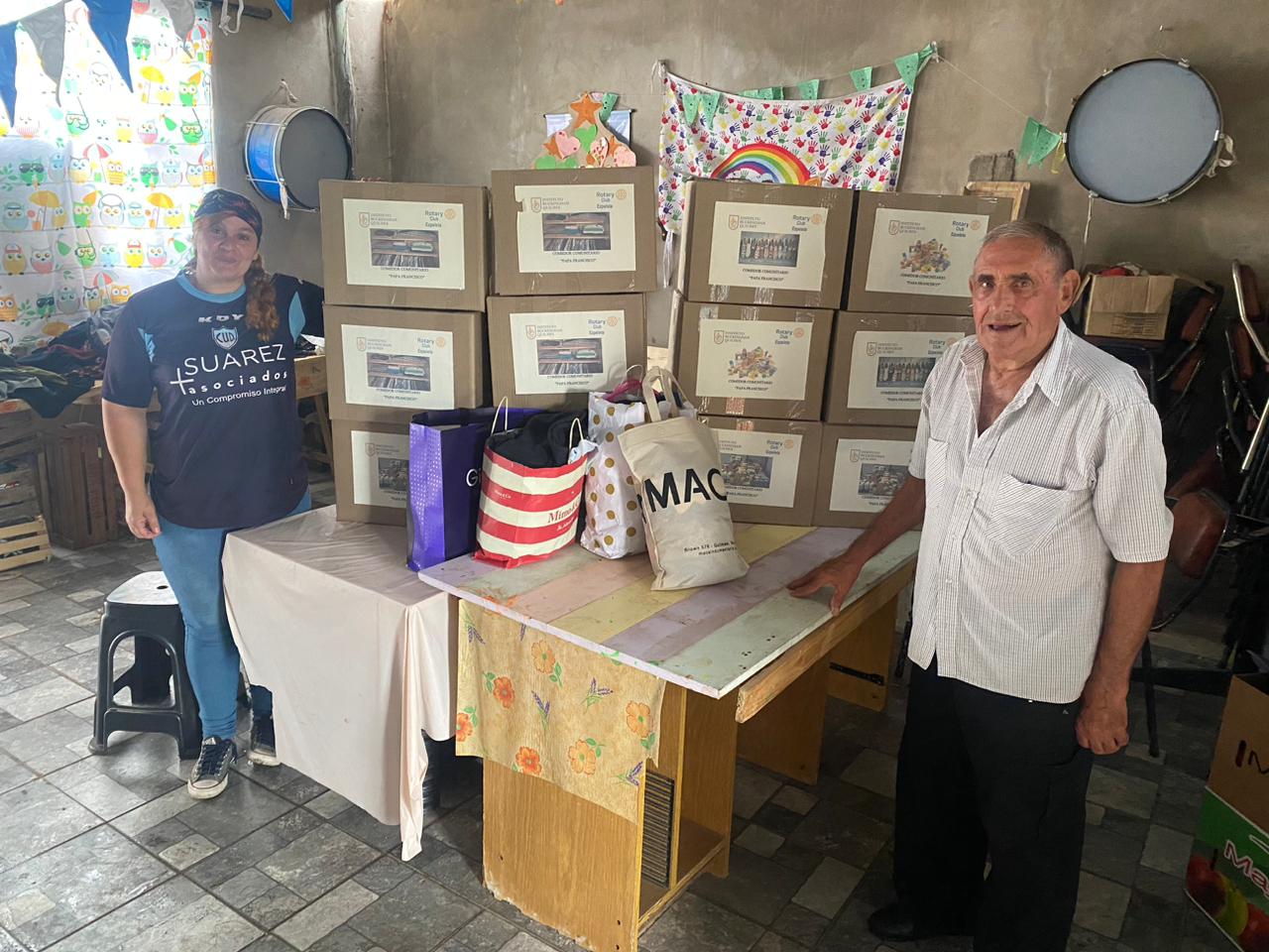 Donación en conjunto al comedor comunitario 