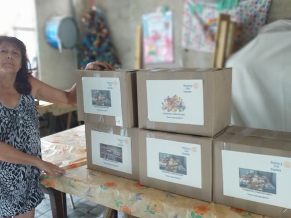 Donación a comedor comunitario de Quilmes luego del temporal