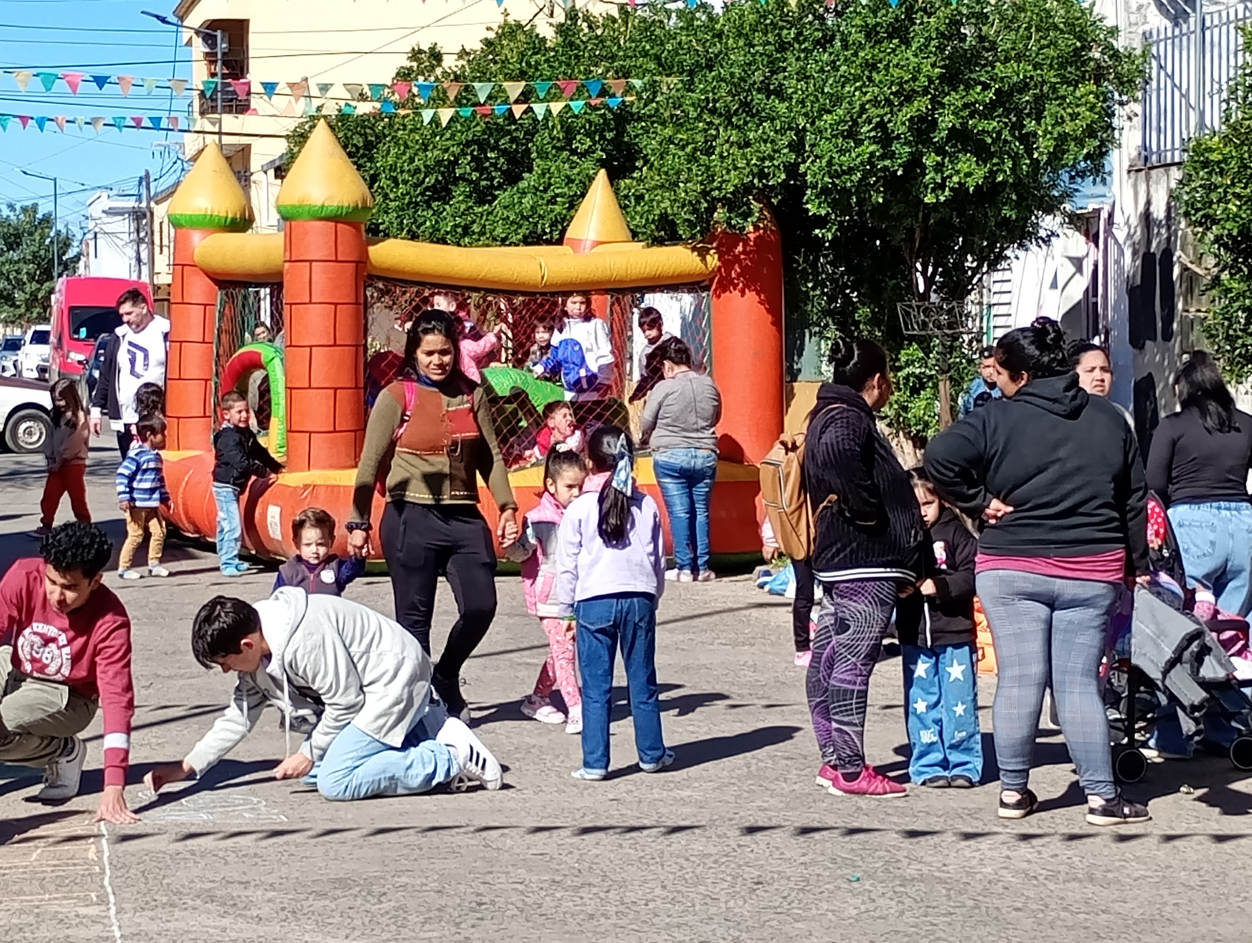 Celebración del Día de las Infancias en el merendero 