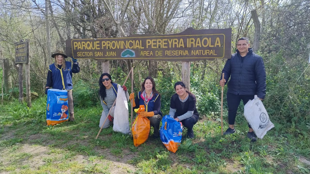 Día Mundial de la Limpieza: trabajo en equipo en el Parque Pereyra Iraola (pt. 2)