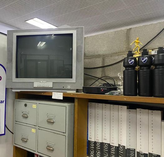 Televisor para el Club Unión de Ezpeleta