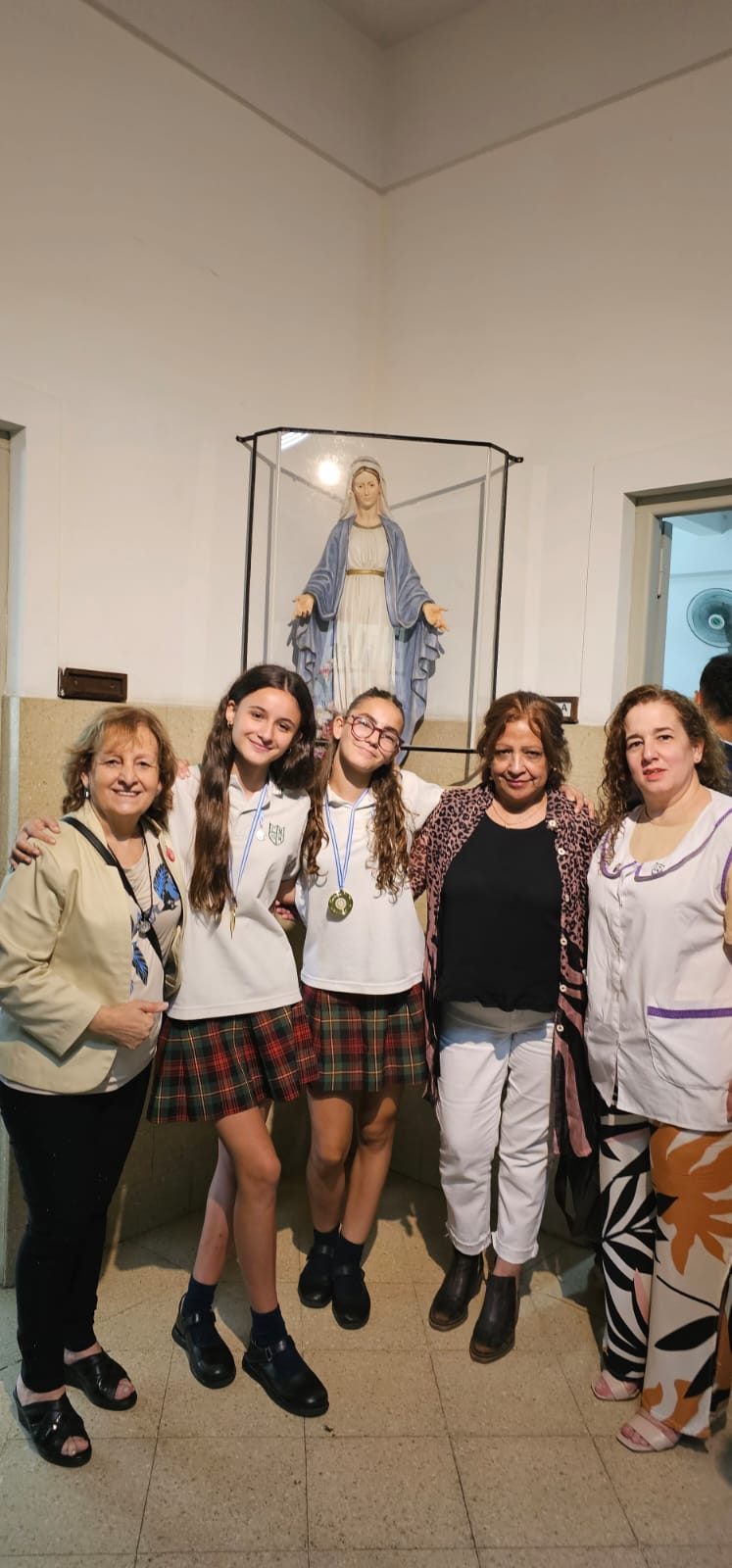 Reconocimiento a las Mejores Compañeras de 7.° grado