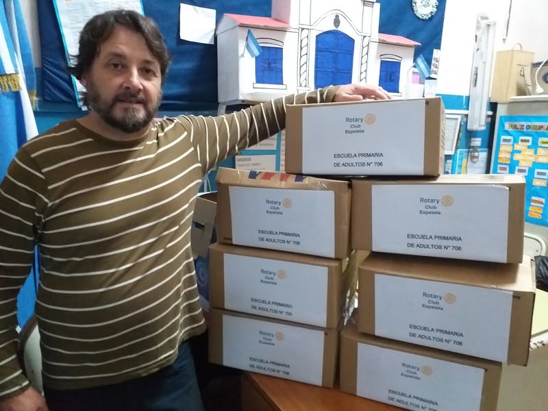 APOYO A LA EDUCACIÓN PÚBLICA