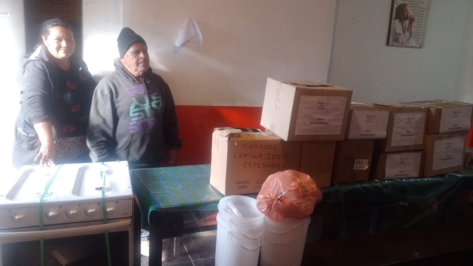 COLABORANDO CON COMEDOR COMUNITARIO