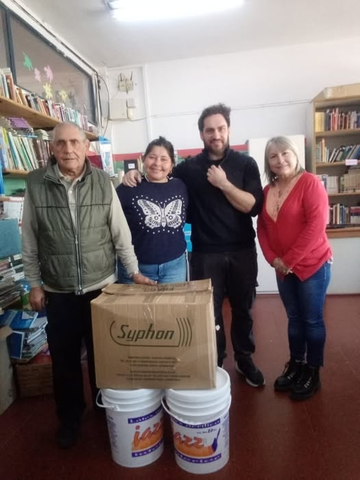 Entregamos insumos para refacción a Escuela Secundaria n.° 66