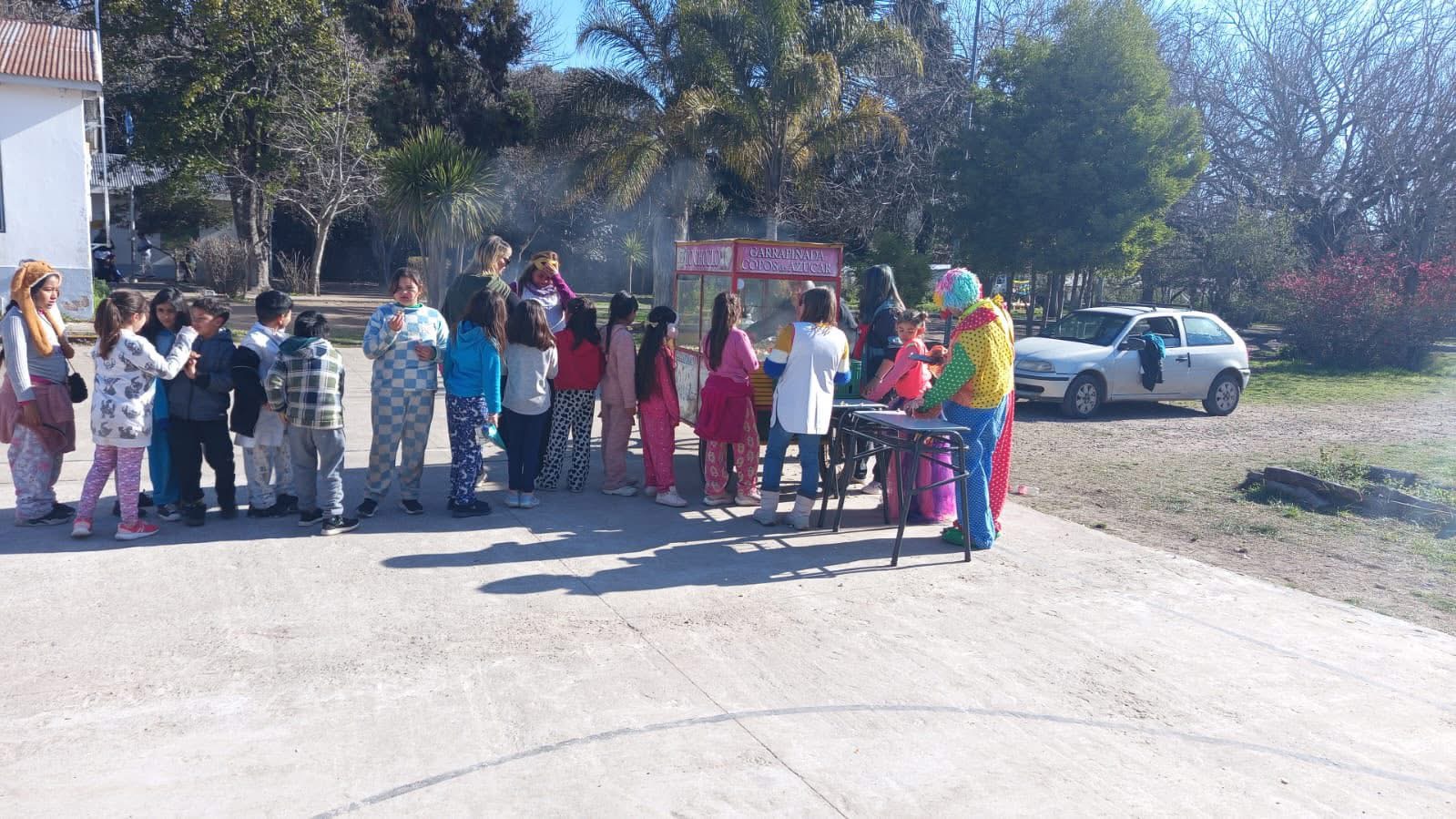 Día del Niño junto a la Escuela n.° 19