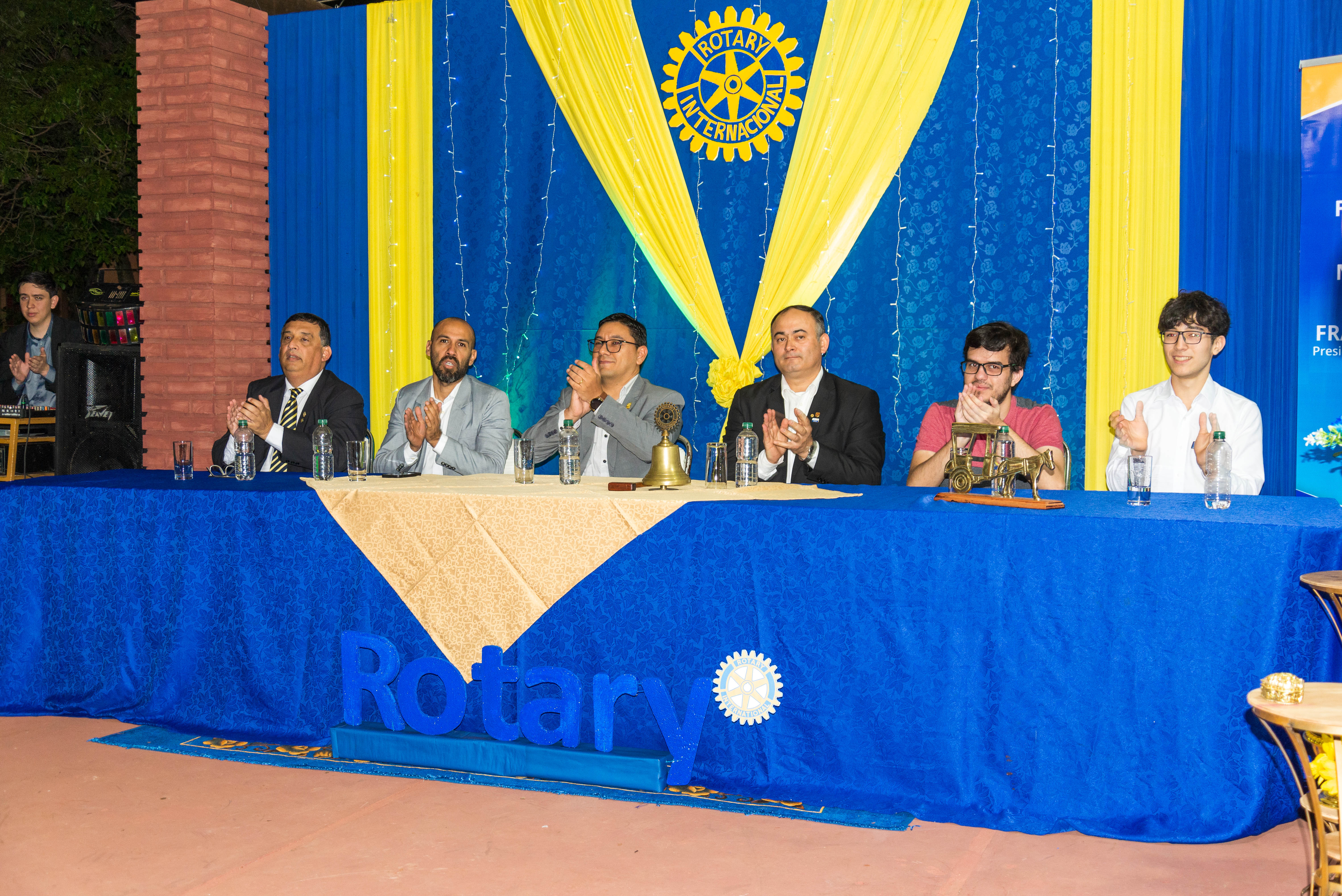Cena por el aniversario n.° 55 del club