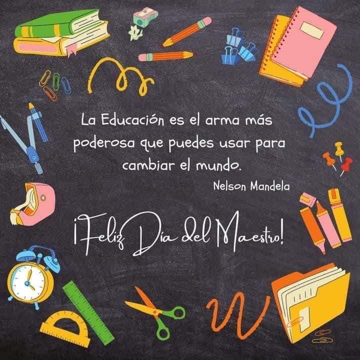 Homenaje a docentes en el Día del Maestro