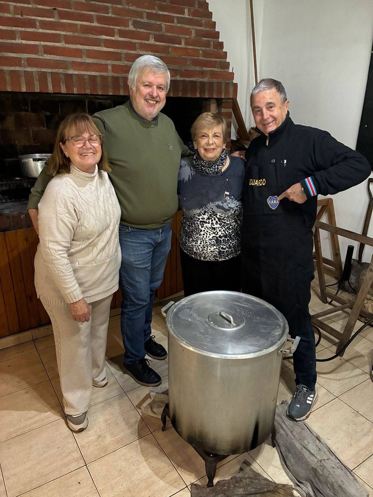 RUEDA FEMENINA - LOCRO DEL 25 DE MAYO