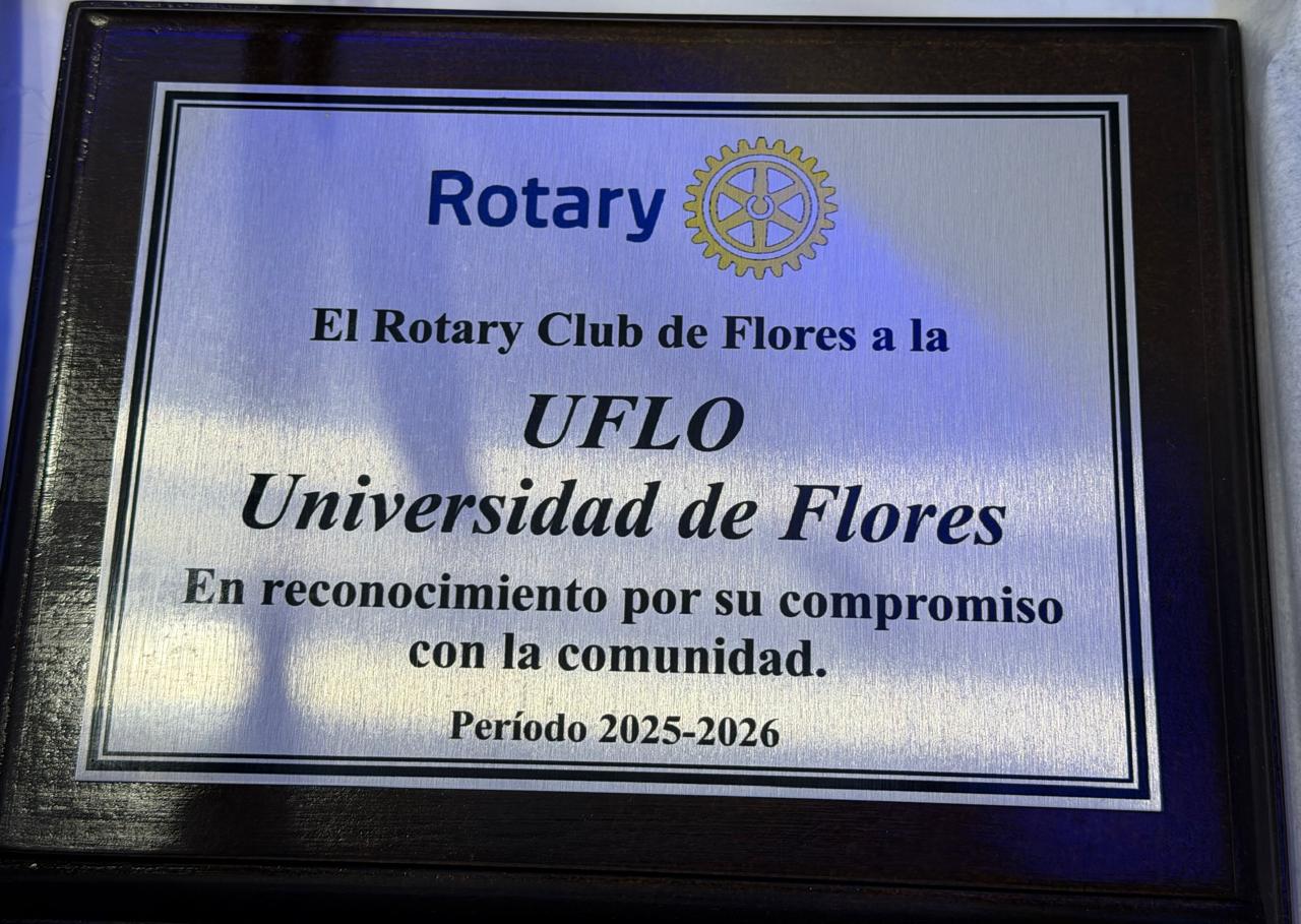 Reconocimiento a la Universidad de Flores