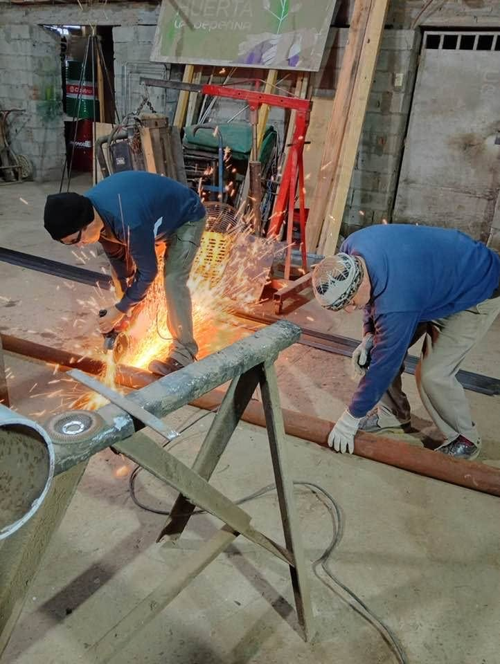 Participamos en la instalación de un linígrafo