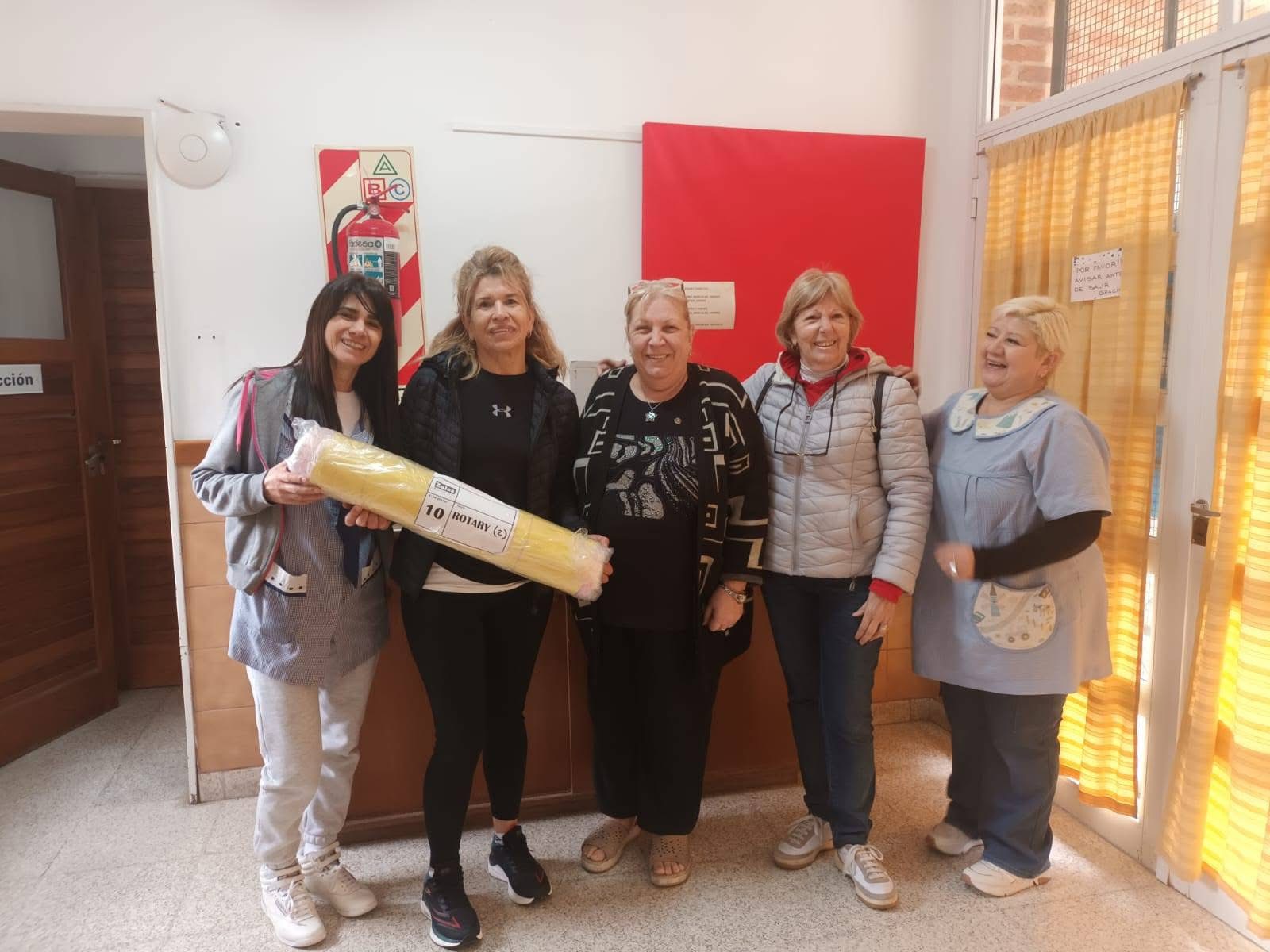 RUEDA FEMENINA- ENTREGA DE MATERIALES DIDACTICOS -JARDIN 918