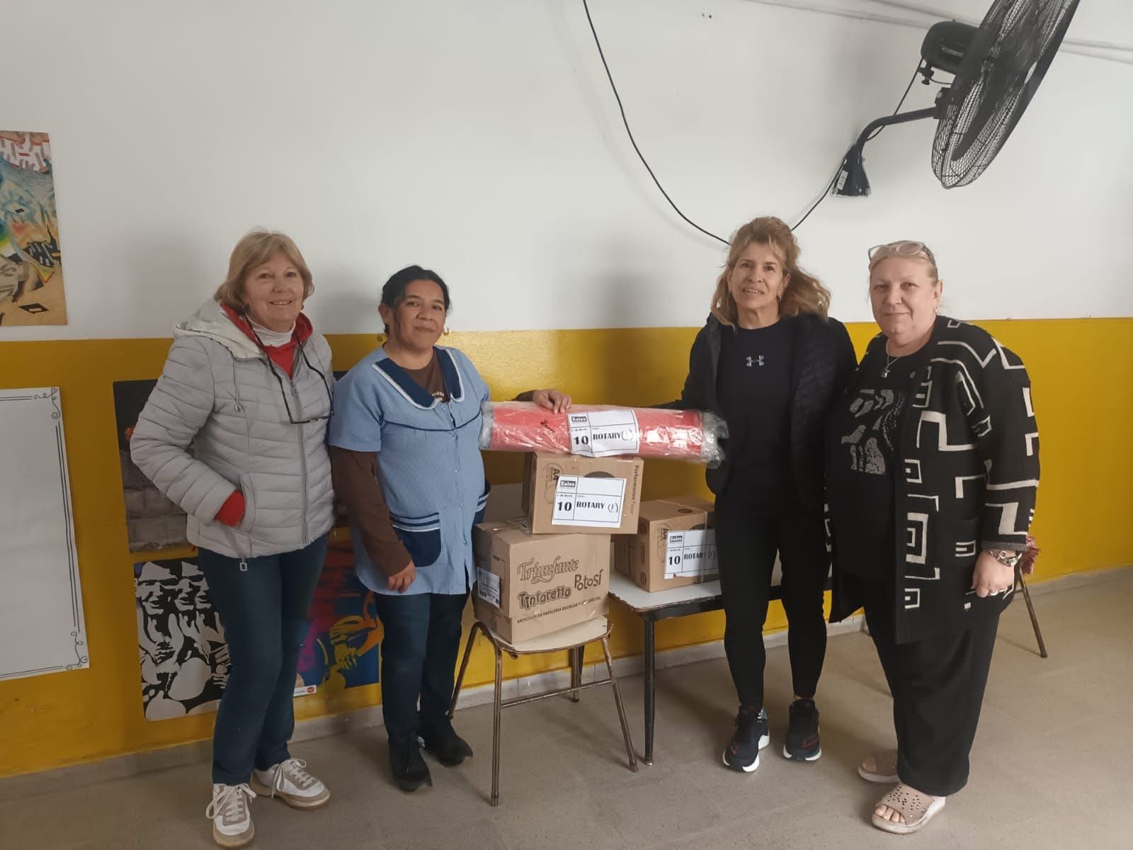 RUEDA FEMENINA - JARDIN 921