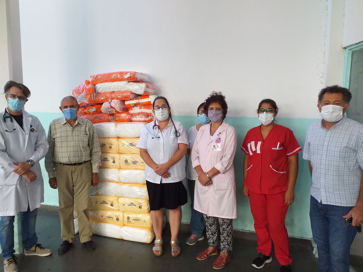 ROTARY EZPELETA CON EL HOSPITAL DE QUILMES