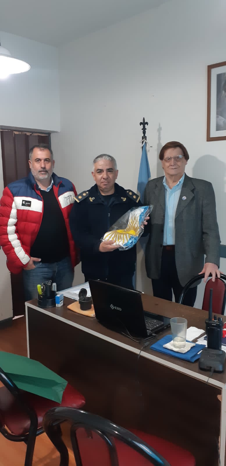 DONACIÓN DE BANDERA