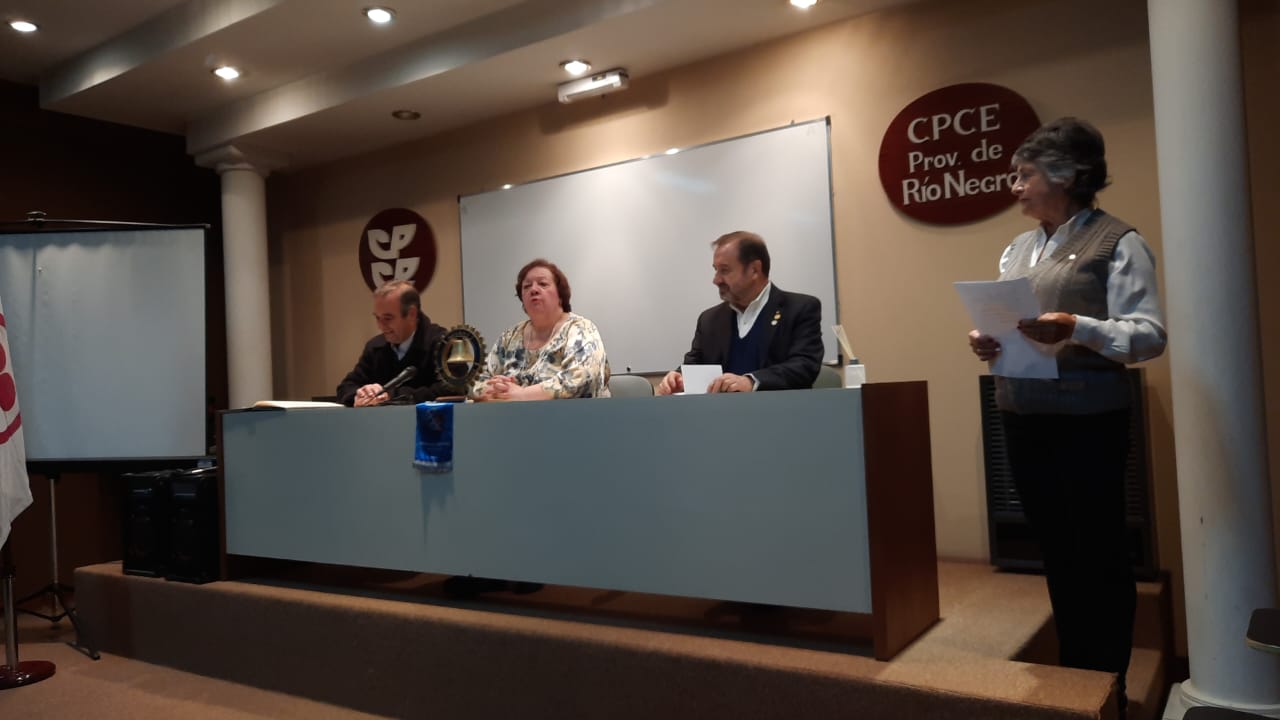 Cambio de Autoridades del Club
