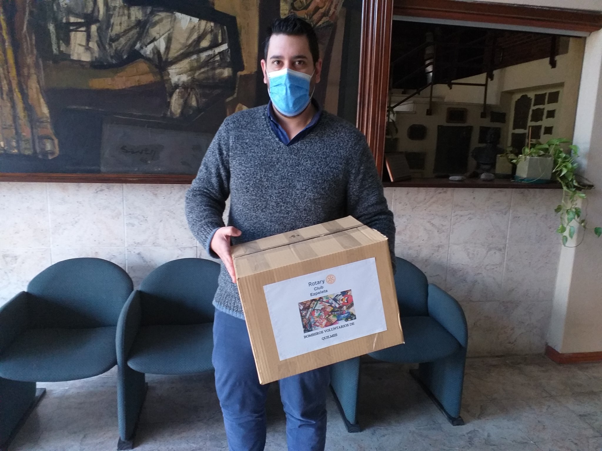 ROTARY EZPELETA JUNTO A BOMBEROS POR LOS NIÑOS