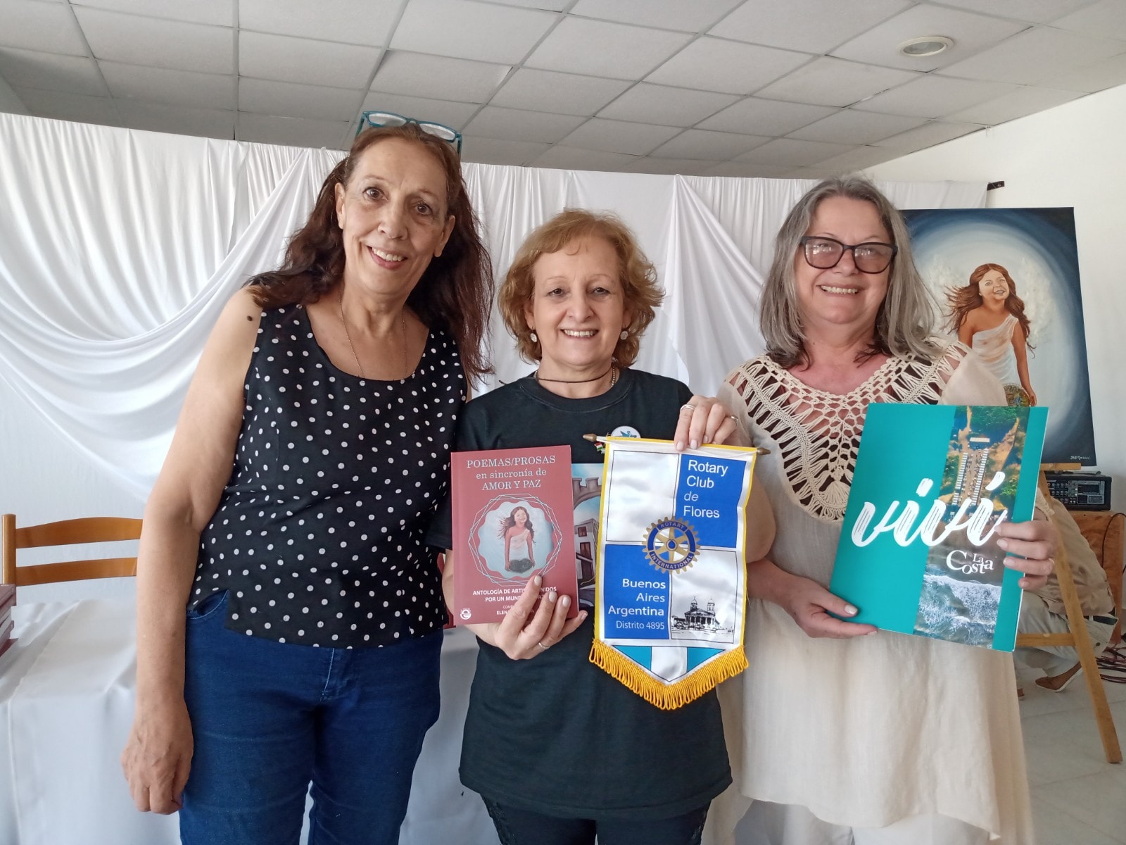 Adhesion  al libro Artistas unidos por un mundo de Paz, Asociaciones que Inspiran-compiladora Elena Paniagua