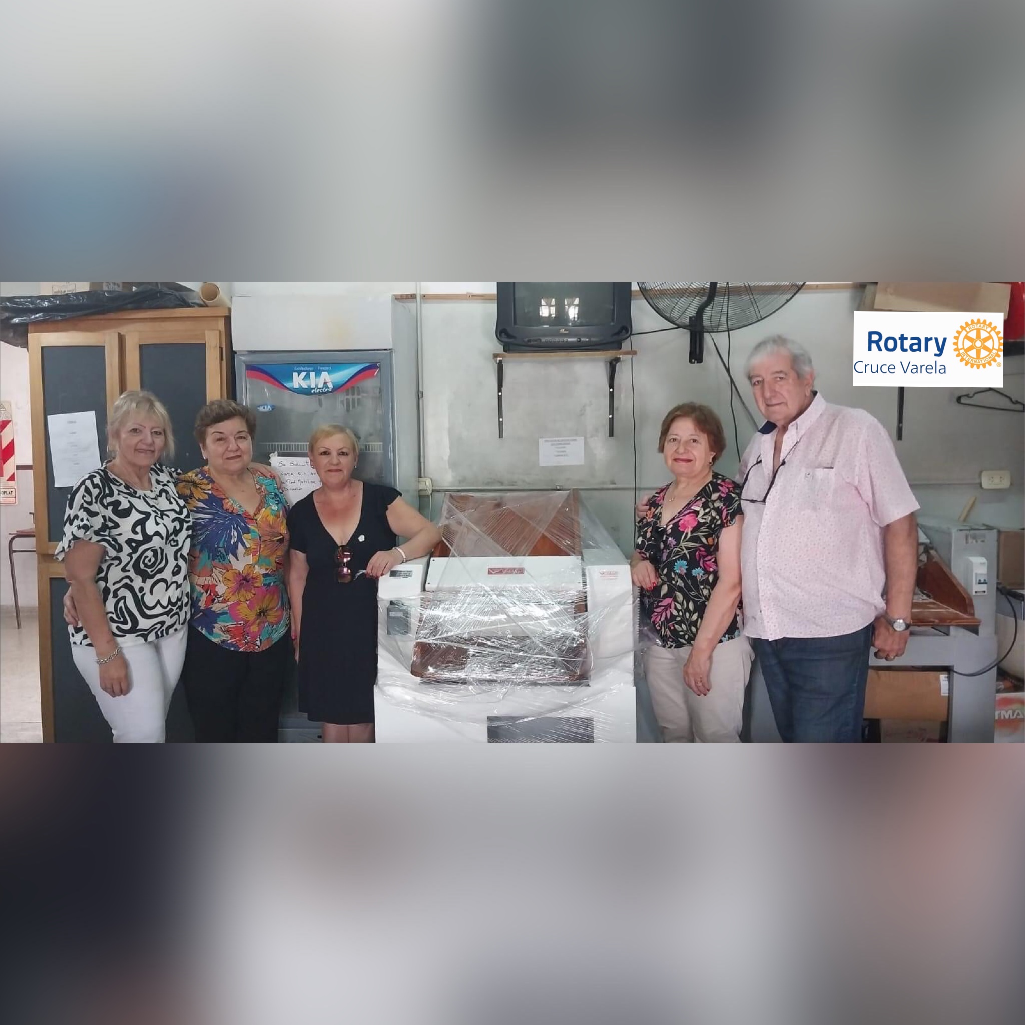 ENTREGA DE MÁQUINA SOBADORA PASTELERA DE PIE